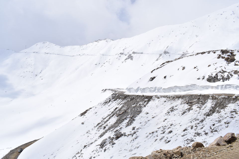 Photo of 12 days - ₹14k, How I 'almost' completed the Ladakh circuit on a budget using public transport by Praneet Kumar