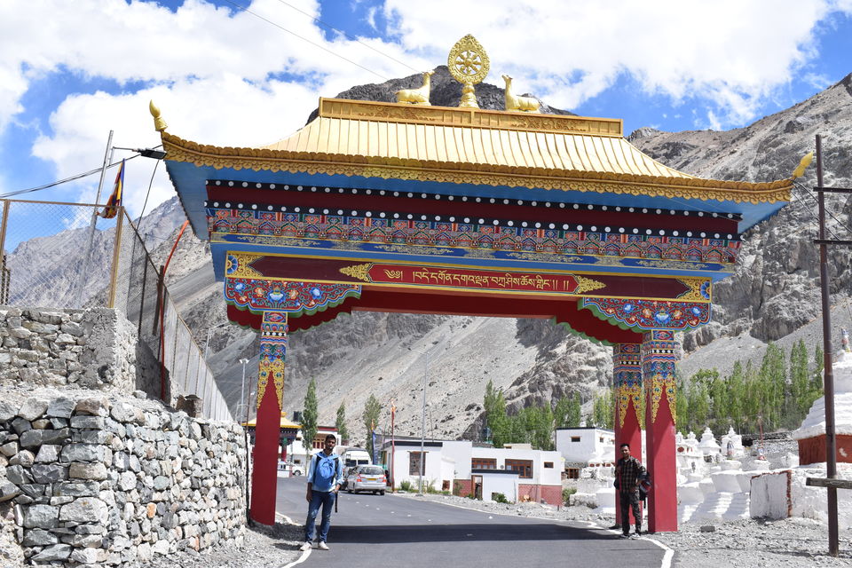Photo of 12 days - ₹14k, How I 'almost' completed the Ladakh circuit on a budget using public transport by Praneet Kumar