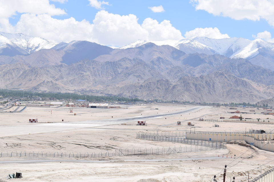 Photo of 12 days - ₹14k, How I 'almost' completed the Ladakh circuit on a budget using public transport by Praneet Kumar