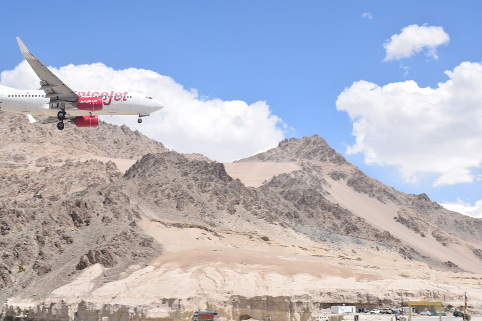 Photo of 12 days - ₹14k, How I 'almost' completed the Ladakh circuit on a budget using public transport by Praneet Kumar
