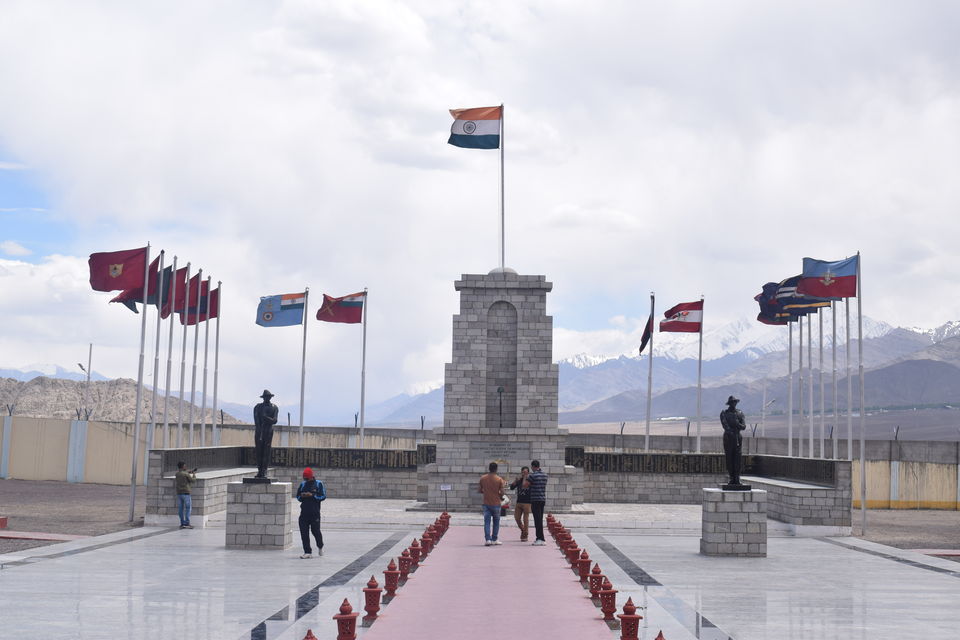 Photo of 12 days - ₹14k, How I 'almost' completed the Ladakh circuit on a budget using public transport by Praneet Kumar
