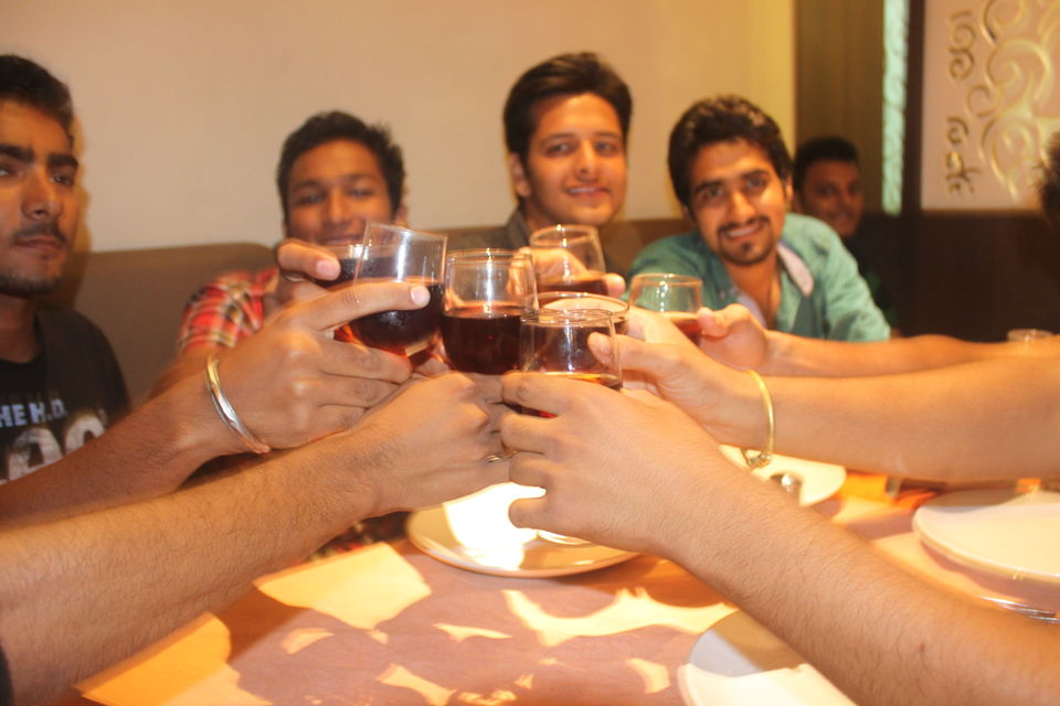 Photo of Young! Wild! & Free! : Goa 8/18 by Vivek Gupta