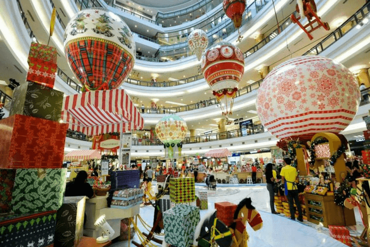 Photo of Amazing Things to Do in Singapore this Christmas 7/8 by Priya