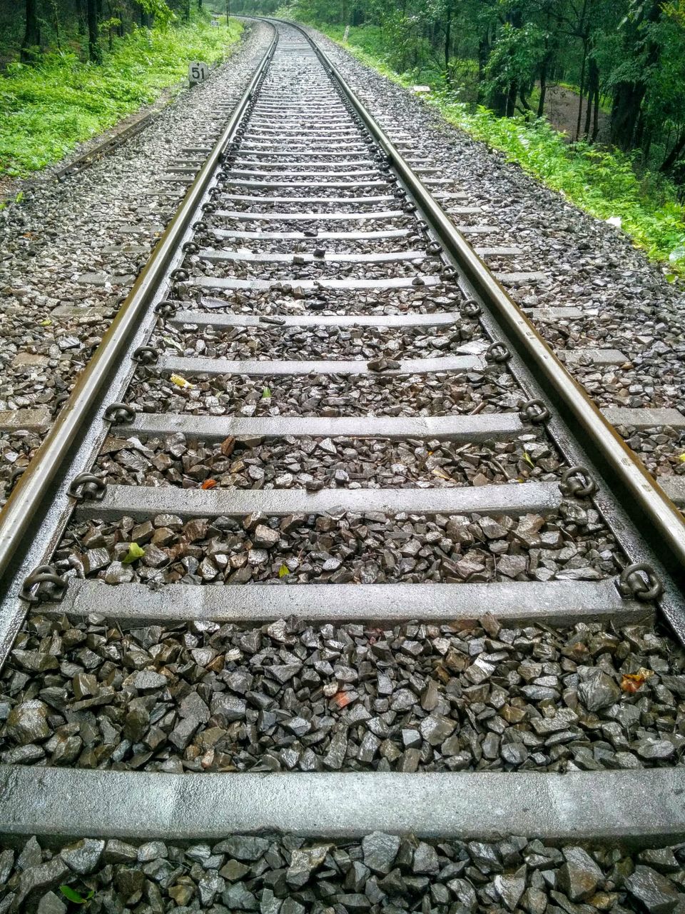 Photo of Pune Railway Station, Pune, Maharashtra, India by Devashish Patel