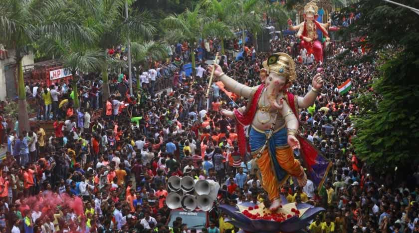 Photo of Deccan, Pune, Maharashtra, India by Devashish Patel