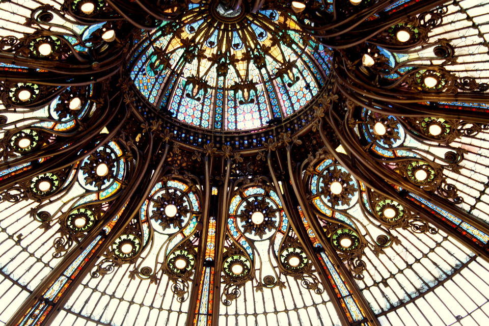 Photo of Walking through Galeries Lafayette 3/3 by Wendy