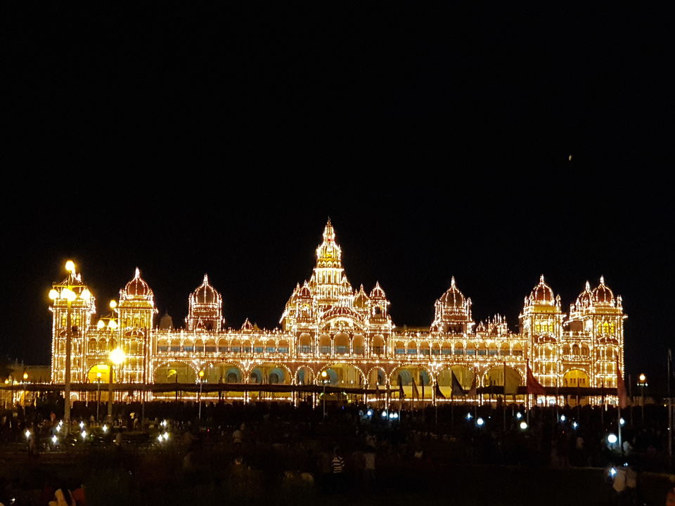 Photo of Mysore Palace, Sayyaji Rao Road, Mysuru, Karnataka, India by Akshay Abhimanyu