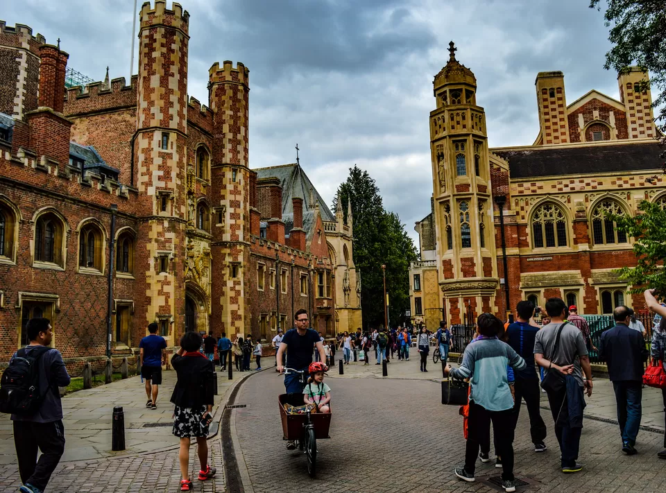 Photo of King's College, King's Parade, Cambridge, United Kingdom by Mahalakshmi Venkatesh
