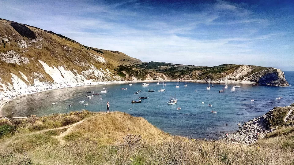 Photo of Lulworth Cove by Mahalakshmi Venkatesh