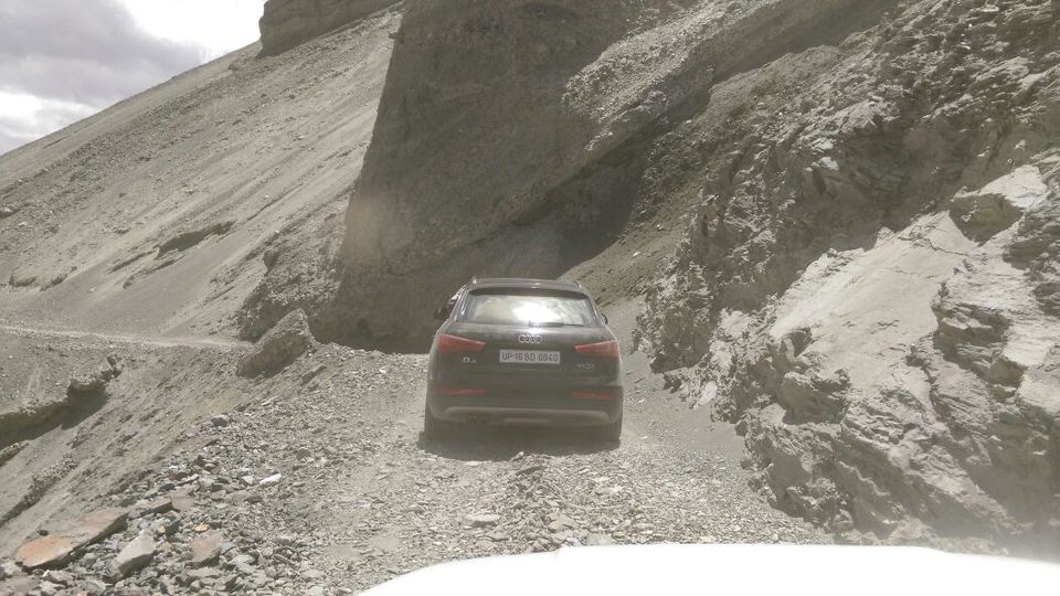 Photo of Shyok River Valley Road, Barah by Priyanka (Seeker)