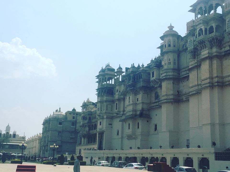 Photo of #BestOfTravel Udaipur: Even the wind has the Royality !! (+Holi Celebration) by Priyanka (Seeker)