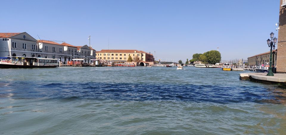 Photo of Impromptu travel to Lido, Venice!! 2/23 by Priyanka (Seeker)