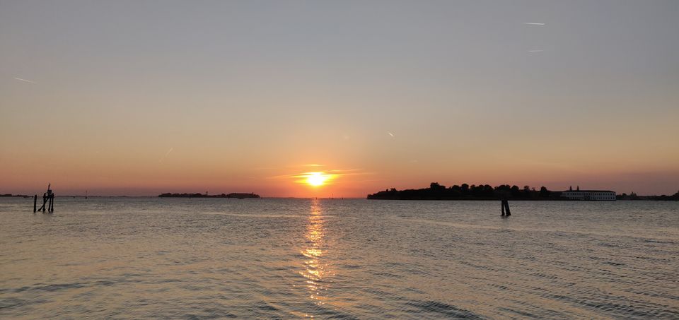 Photo of Impromptu travel to Lido, Venice!! 21/23 by Priyanka (Seeker)