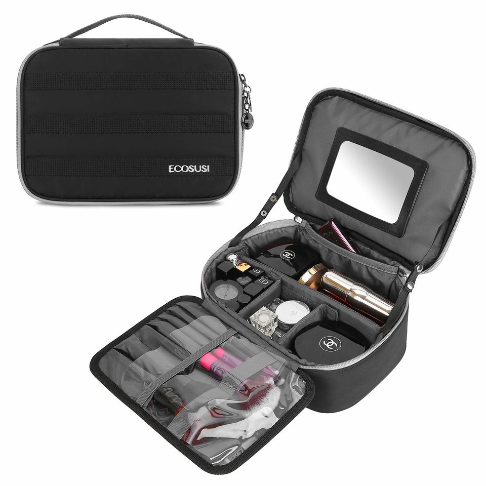 Photo of Perfect travel accessories for women! 5/7 by Priyanka (Seeker)