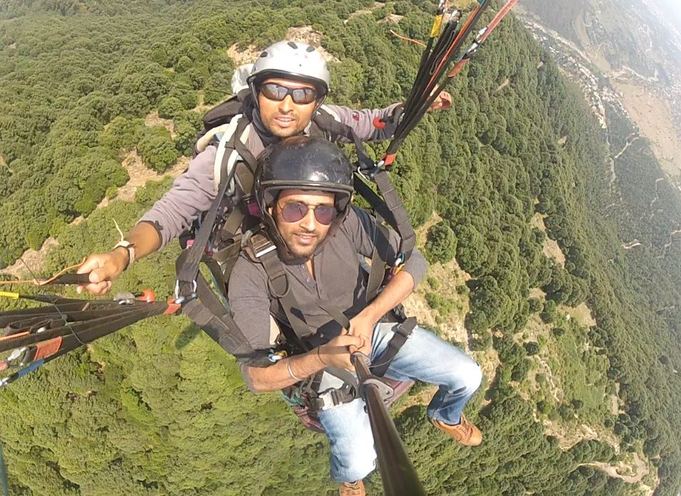 Photo of Bir-Billing: Ultimate Destination for Paragliding in India by Yattin Rana