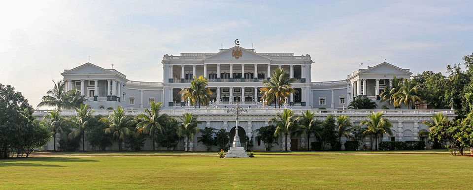 Photo of Falaknuma Palace, Falaknuma, Hyderabad, Telangana, India by Tarana Chauhan
