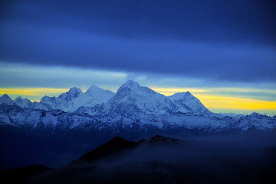 Photo of Sandakphu Safari - The Highest Peak of West Bengal, by 4 Wheeler by Vaswati