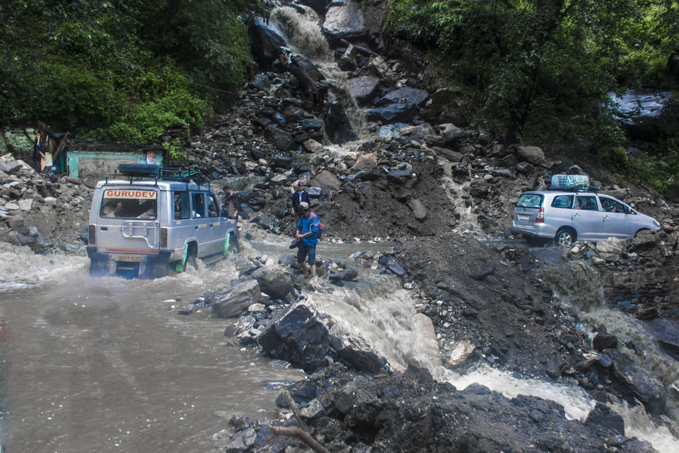 Photo of Valley of Flowers and Hemkund Saheb Trek With INDIAHIKES 78/78 by Vaswati