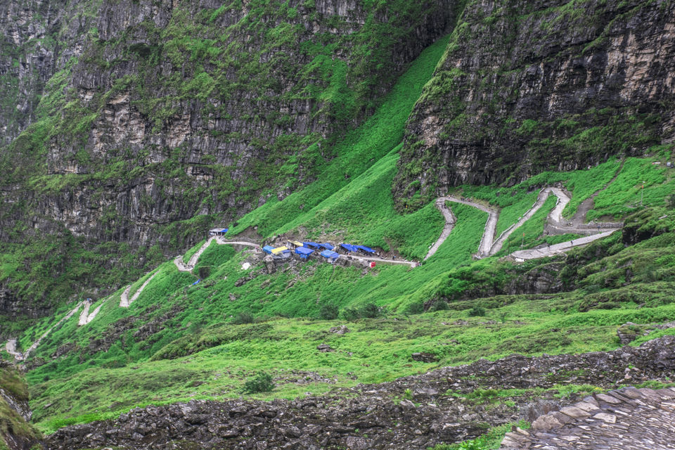 Photo of Valley of Flowers and Hemkund Saheb Trek With INDIAHIKES 63/78 by Vaswati