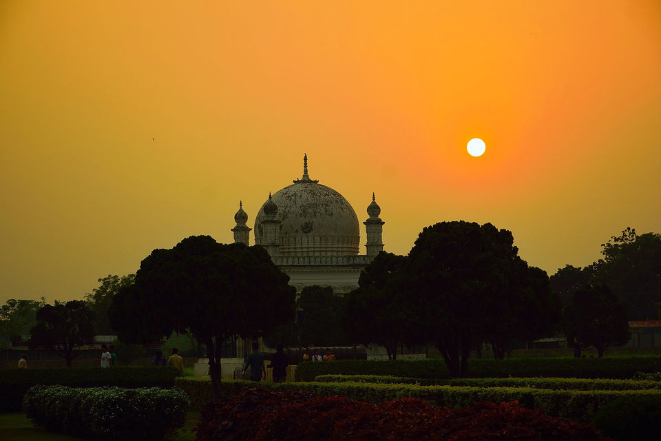 Photo of These Stunning Sunset Pics Make You Fall in Love with Sunset And Inspire You to Travel Around India 13/20 by Vaswati