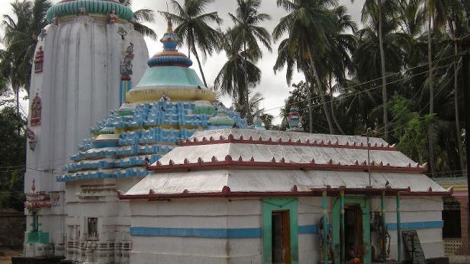 Photo of Everything You Need to Know about Puri - A Holy City in Odisha, India by Vaswati