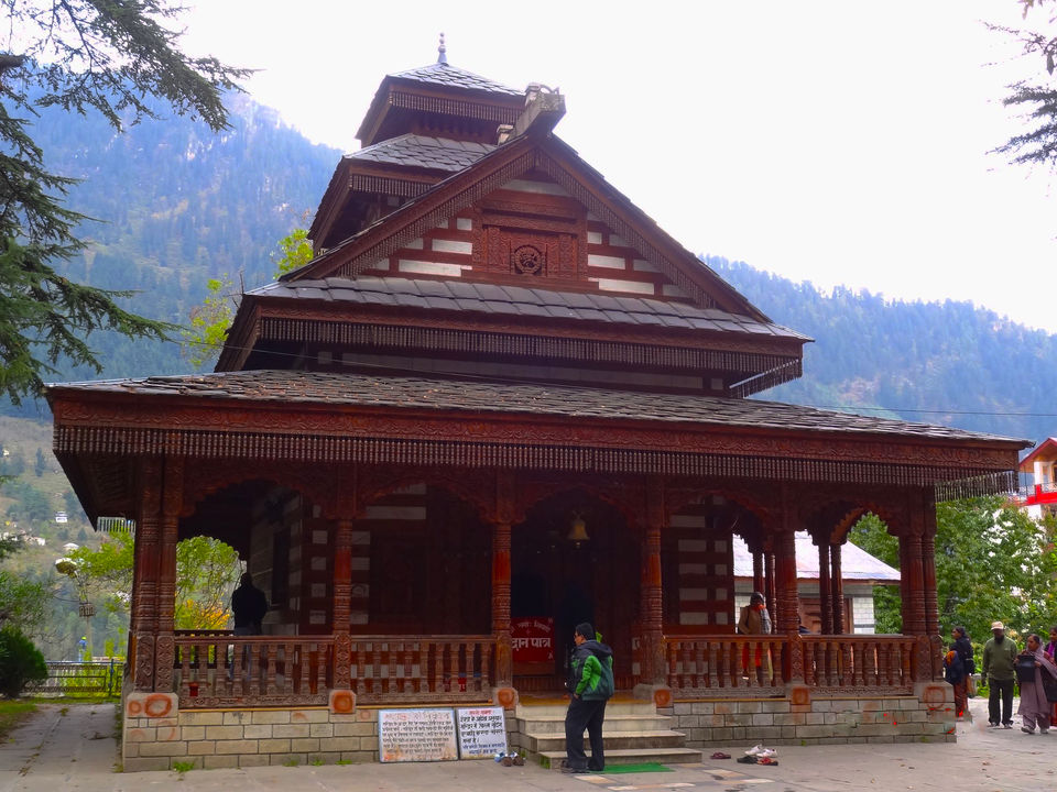 Photo of Siyali Mahadev Temple, Hadimba Temple Road, Siyal, Manali, Himachal Pradesh, India by Vaswati