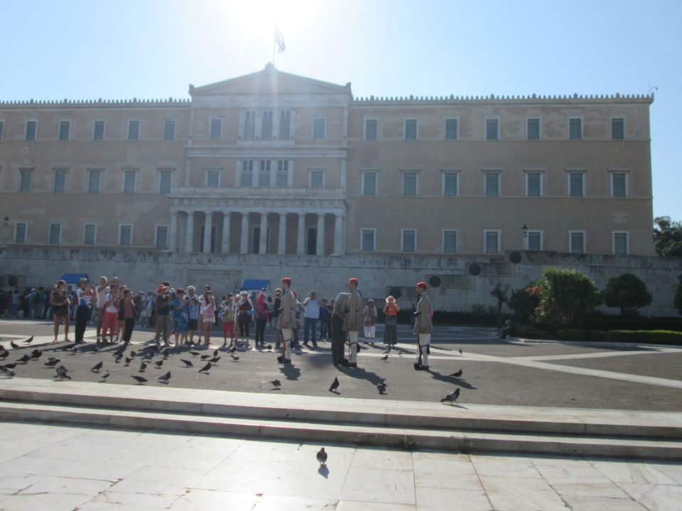 Photo of Syntagma Square, Athens, Greece by Leaving Harbour