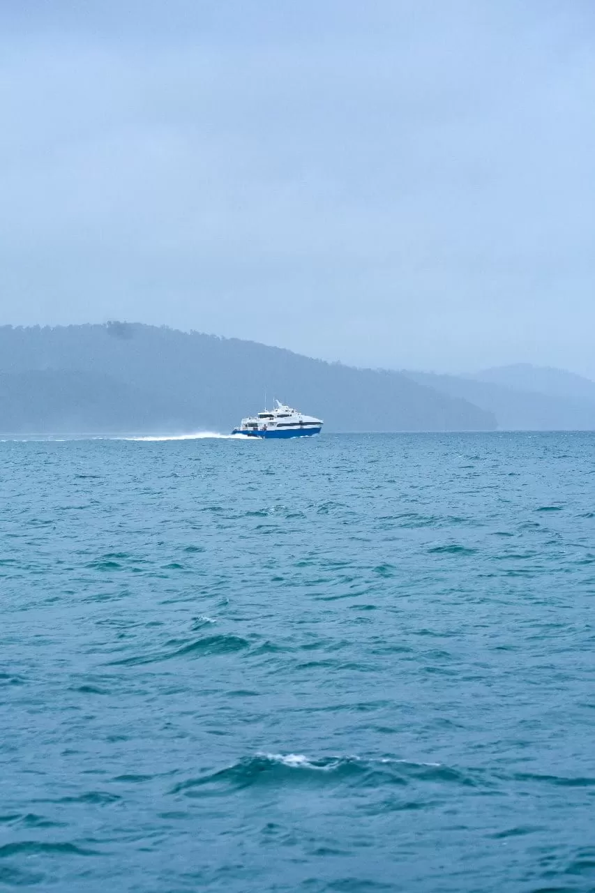 Photo of Indian Ocean by Avishek Basu