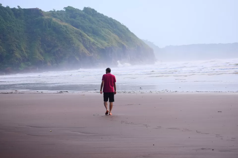 Photo of Bhatye Beach, Ratnagiri, Maharashtra, India by Avishek Basu