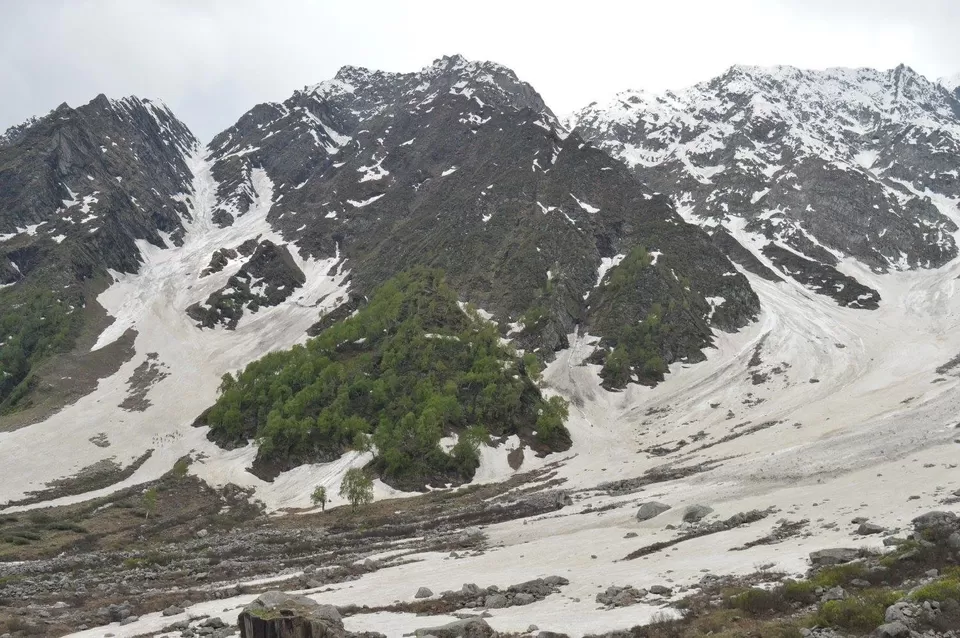 Photo of Beas Kund Trek, Beas Kund Track, Burwa, Himachal Pradesh, India by Atul Nigam