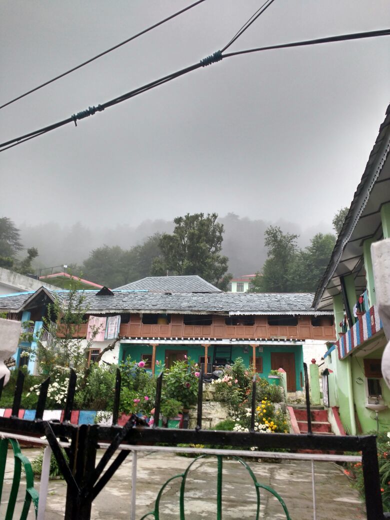 Photo of The land amidst the clouds: Dharamkot !! 8/11 by Yamini Gupta