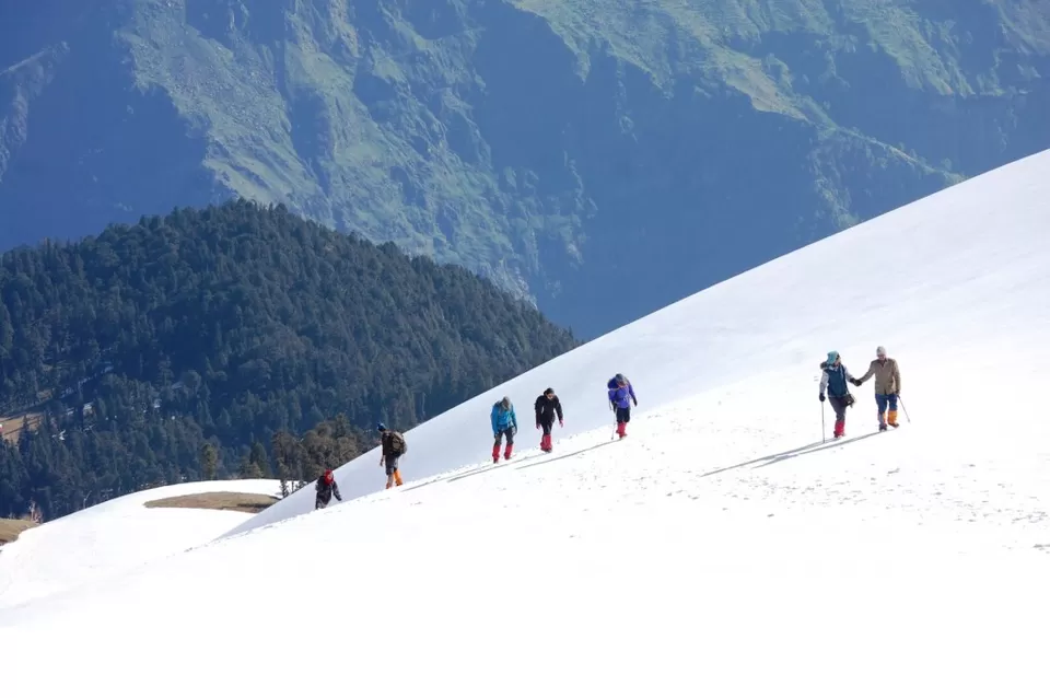 Photo of Kedarkantha Peak, Singtur Range, Uttarakhand, India by Indiahikes