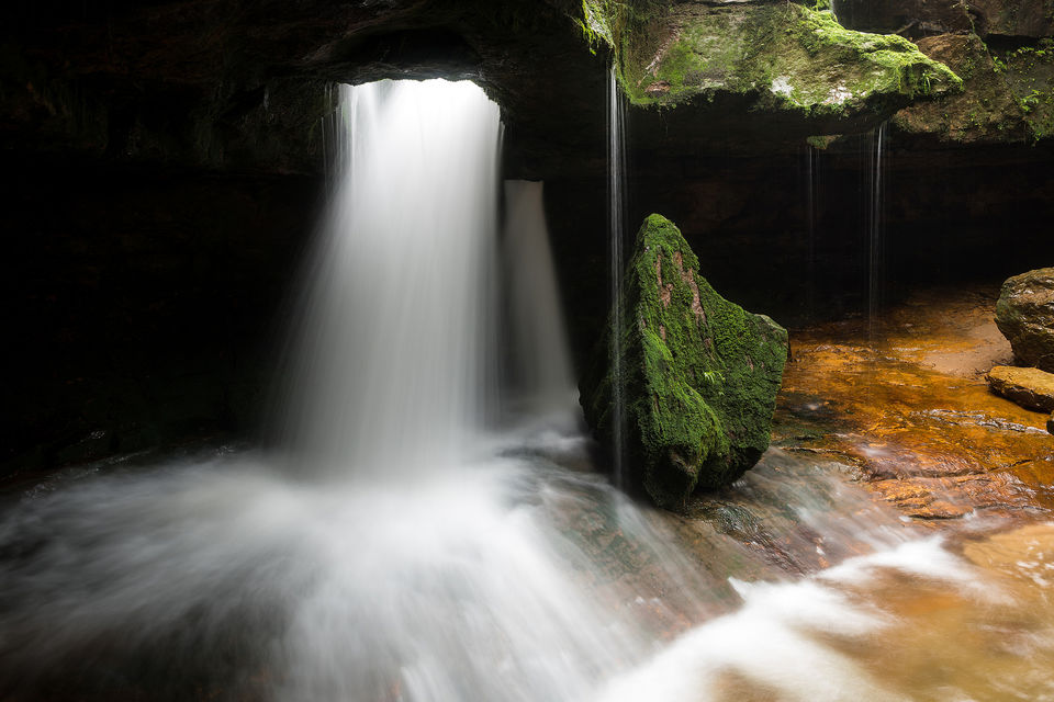 Photo of Garden Of Caves, Laitryngew-War, Laitmawsiang, Meghalaya, India by Aakanksha Magan