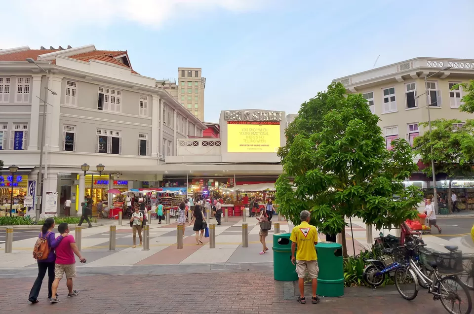 Photo of Shopping in Singapore: The Hottest Shopping Destination In Southeast Asia by Aakanksha Magan