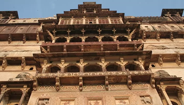 Photo of Datia Palace, Datia, Madhya Pradesh, India by Aakanksha Magan