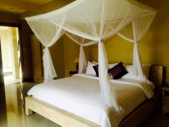 Photo of 6 Reasons Why My Partner And I Ditched A Resort And Stayed At An Airbnb In Bali by Aakanksha Magan