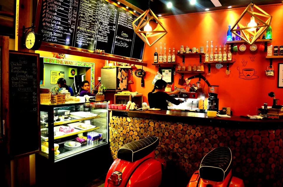 Photo of Cafe By The Way, The Mall Road, Mussoorie, Uttarakhand, India by Nayan Das