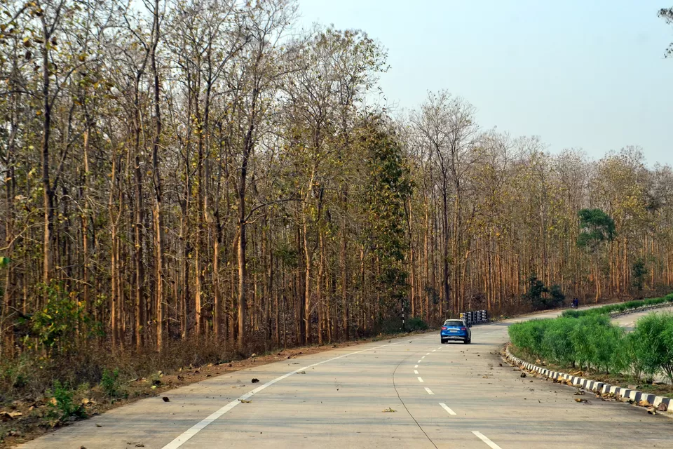 Photo of Lumding Road, Lanka, Assam, India by Nayan Das