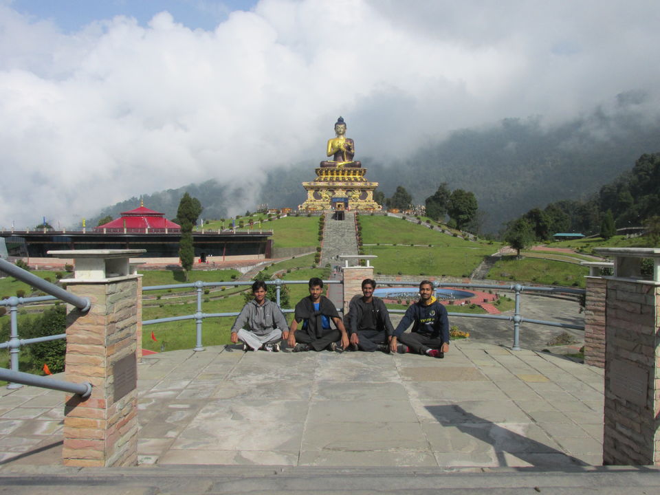Photo of Maenam Hill Trek, Ravangla, Sikkim by RAHUL KARALGIKAR
