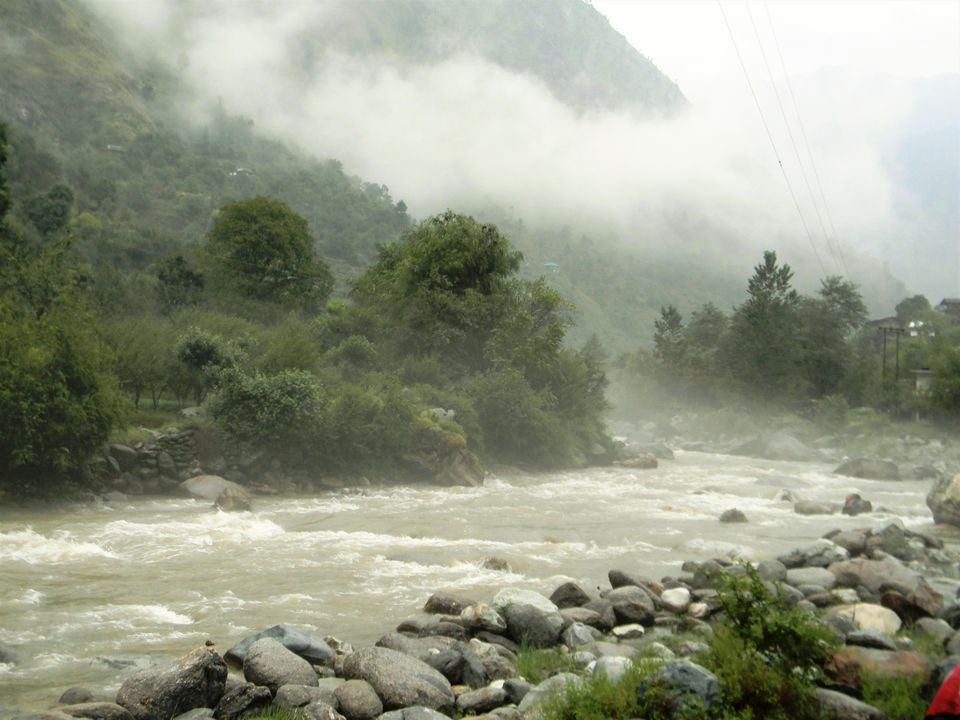 Photo of Daredevils, explorers, soul searchers: Tirthan Valley holds special treats for all by Himani Chandorkar