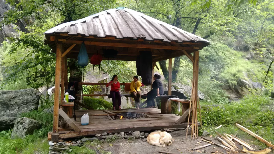 Photo of Daredevils, explorers, soul searchers: Tirthan Valley holds special treats for all by Himani Chandorkar