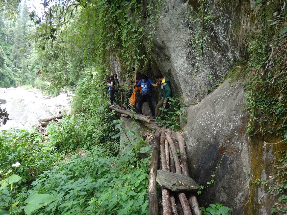 Photo of Daredevils, explorers, soul searchers: Tirthan Valley holds special treats for all by Himani Chandorkar