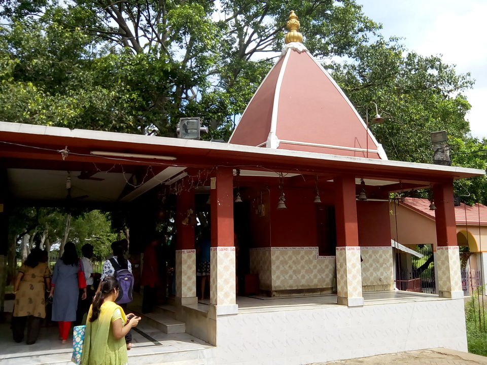 Photo of Shanti-niketan.. 4/11 by Subhodip Banerjee