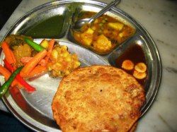 Photo of Paranthe Wali Gali, Maliwara, Chandni Chowk, New Delhi, Delhi, India by @diti $rivastava