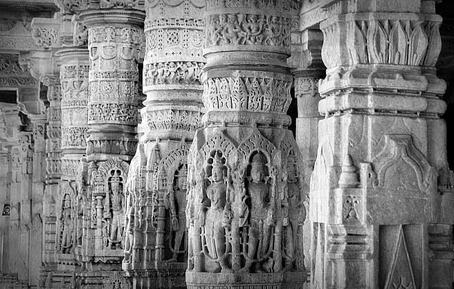 Photo of Ranakpur and Kumbhalgarh 2/10 by mansioza