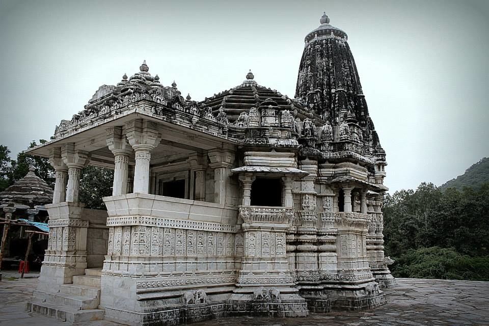 Photo of Ranakpur and Kumbhalgarh 3/10 by mansioza