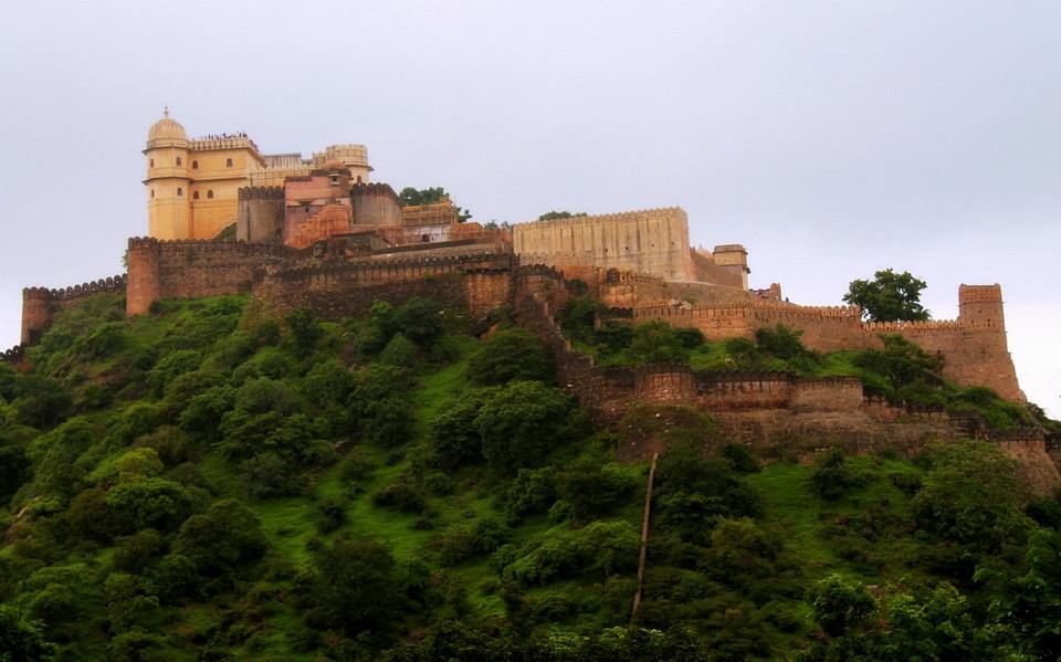 Photo of Ranakpur and Kumbhalgarh 6/10 by mansioza