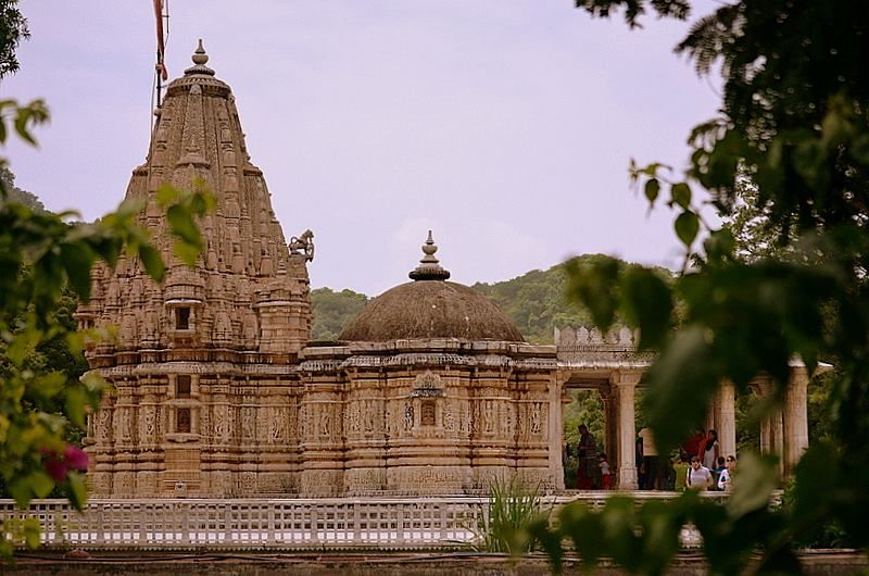 Photo of Ranakpur and Kumbhalgarh 7/10 by mansioza
