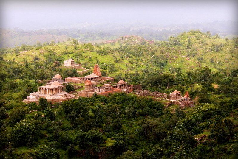 Photo of Ranakpur and Kumbhalgarh 10/10 by mansioza