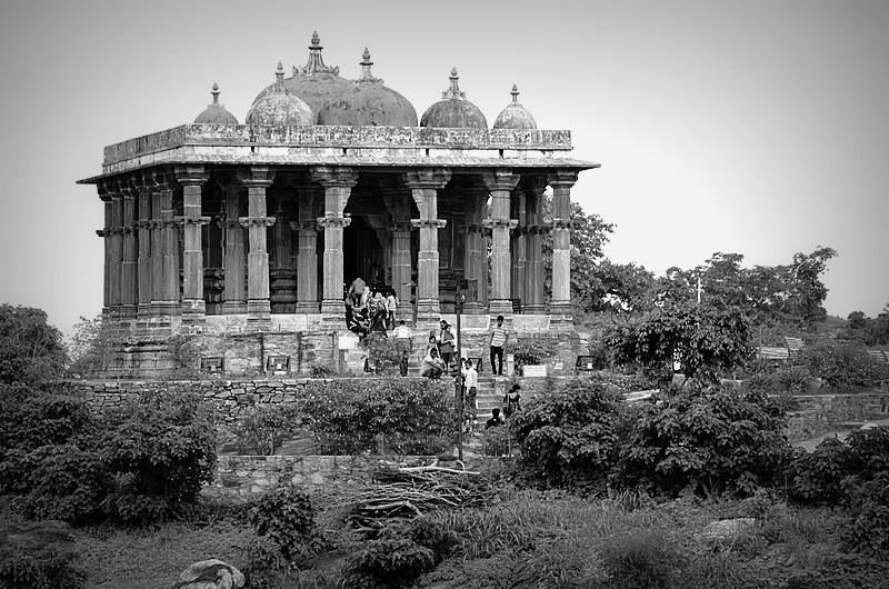 Photo of Ranakpur and Kumbhalgarh 9/10 by mansioza
